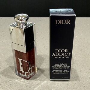 Dior Addict Lip Glow Oil- Mocha, new/Unopened
